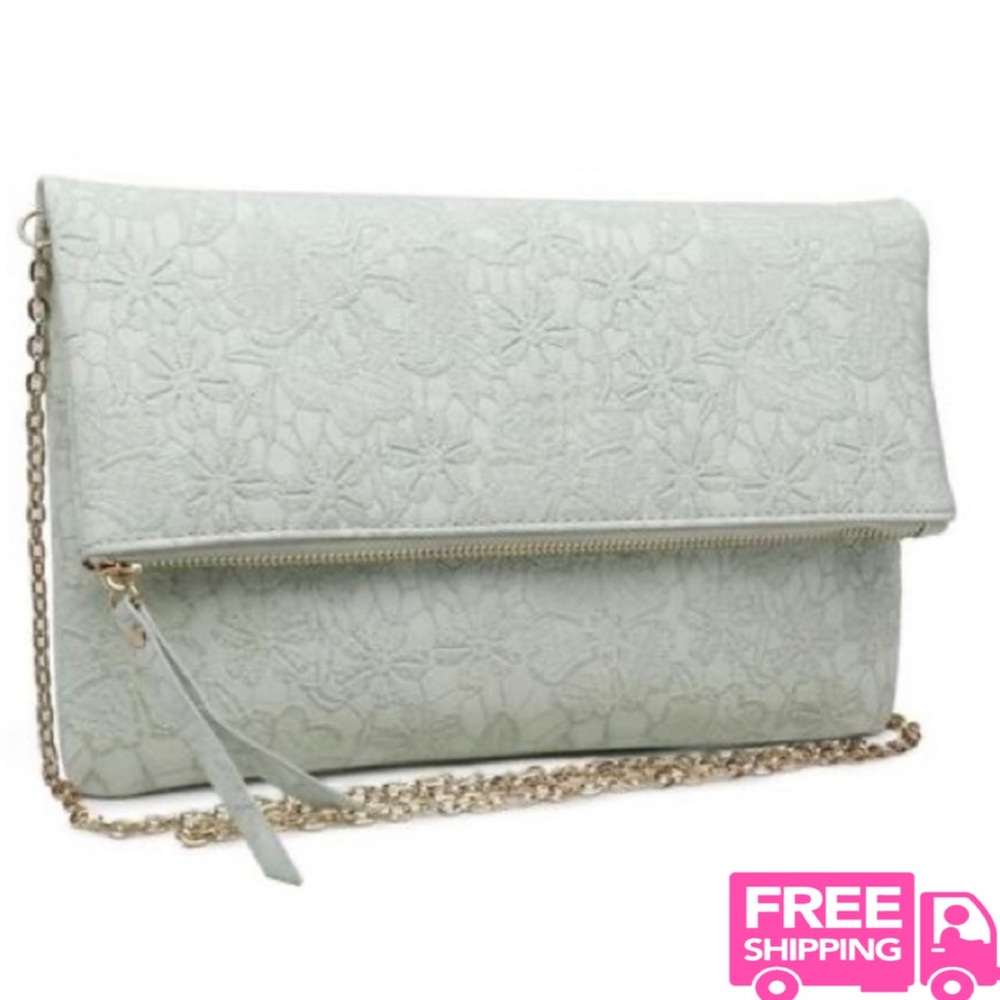 Urban Expressions Dorothy Crossbody Clutch